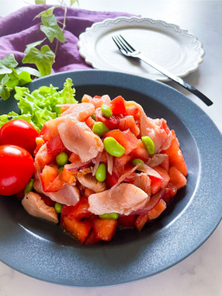 トマトと生ハムのデリ風サラダ