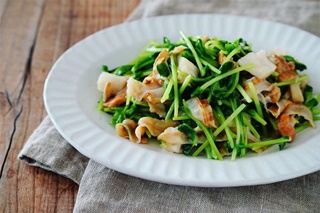 豆苗とホタテのうま塩炒め