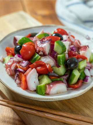 彩り野菜とたこのマリネ